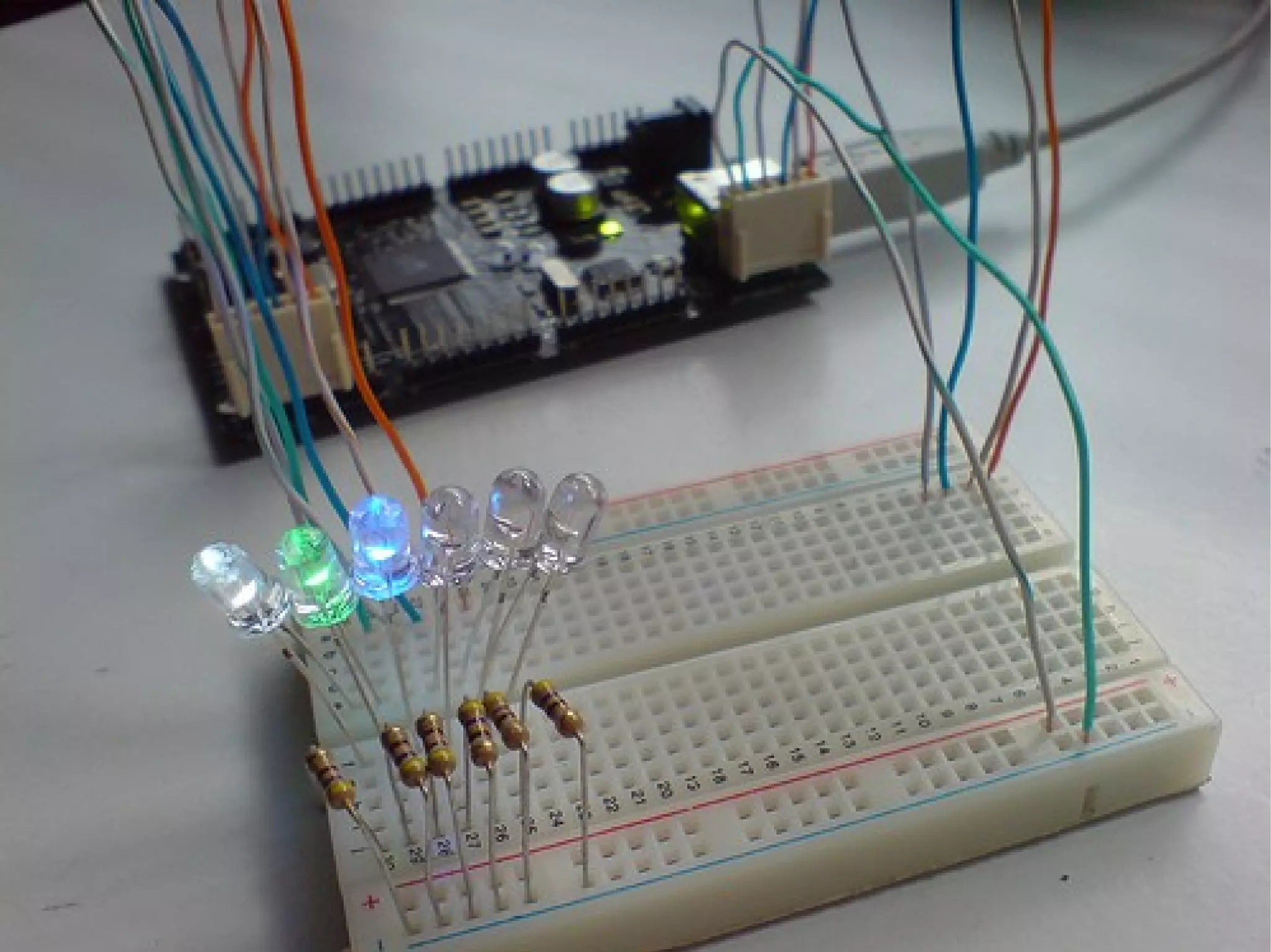 Hardware Prototyping (Prototipeado de Hardware)