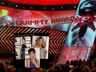 Enterprise 2.0 - die Kunst loszulassen. Mit Web 2.0 zu flexiblen Unternehmensnetzwerken