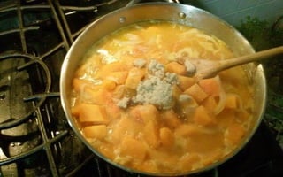 Healthy Cooking with Chef Oliver-  Butternut squash & autumn salad- 11-6-2014