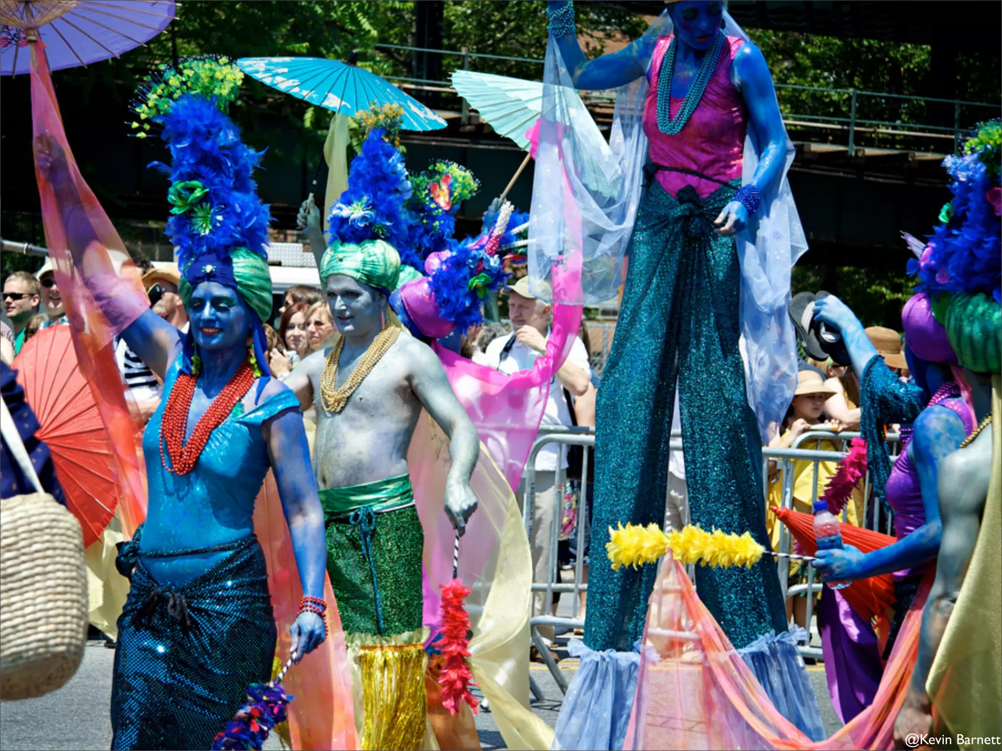 Here Comes Everybody