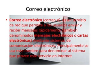 ¿Que son los buscadores?Es un motor de búsqueda es un sistema informático que busca archivos almacenados en servidores web gracias a su «spider» (o Web crawler). Un ejemplo son los buscadores de Internet (algunos buscan sólo en la Web pero otros buscan además en noticias, servicios como Gopher, FTP, etc.) cuando se pide información sobre algún tema. Las búsquedas se hacen con palabras clave o con árboles jerárquicos por temas; el resultado de la búsqueda es un listado de direcciones Web en los que se mencionan temas relacionados con las palabras clave buscadas.
