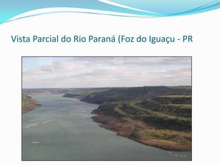 Caracterização das Bacias Hidrográficas: São FranciscoDrena cerca de 645 mil km² e é a segunda maior bacia totalmente brasileira. Além de apresentar grandes quedas-d’água e bom aproveitamento hidrelétrico (Usinas de Três Marias, Paulo Afonso, Sobradinho, de Xingó, etc.).