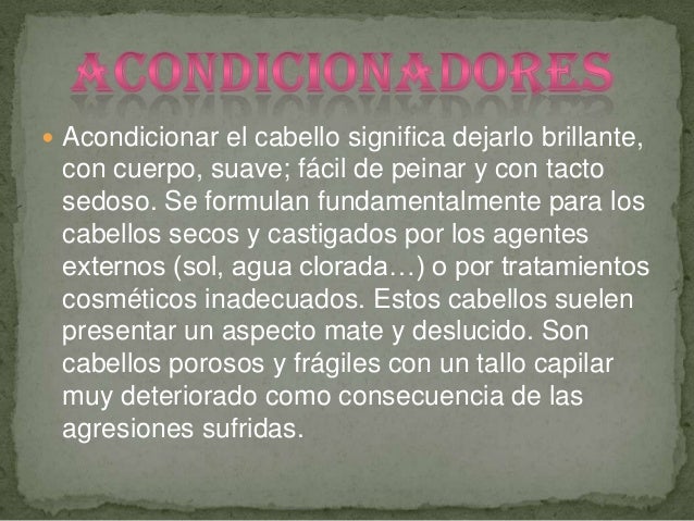 La máscara para los cabellos sobre las hierbas