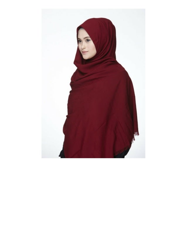  Hijab pasmina dengan bahan katun halus