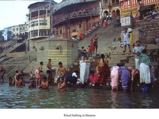 Ritual bathing in Banaras

 