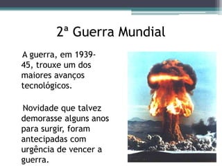 1º COMPUTADOR MECÂNICO1890 -  Hermann Hollerith constrói o primeiro computador mecânico.       Ele usou o dois conceitos que já existiam:      O cartão perfurado       Conceito de impulsos eletronicos para transmissão dos dados
