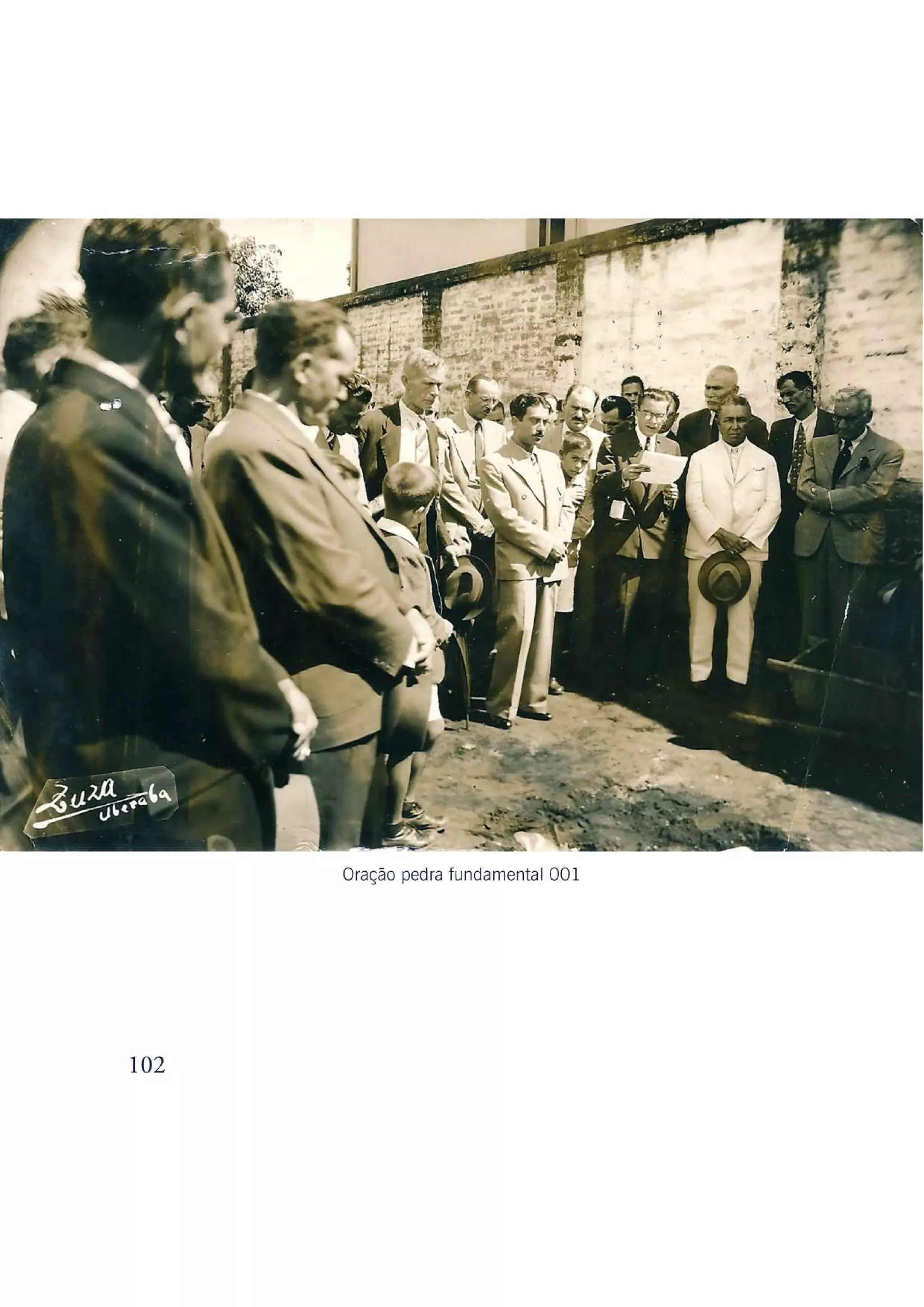 História da Maçonaria em Uberaba.pdf