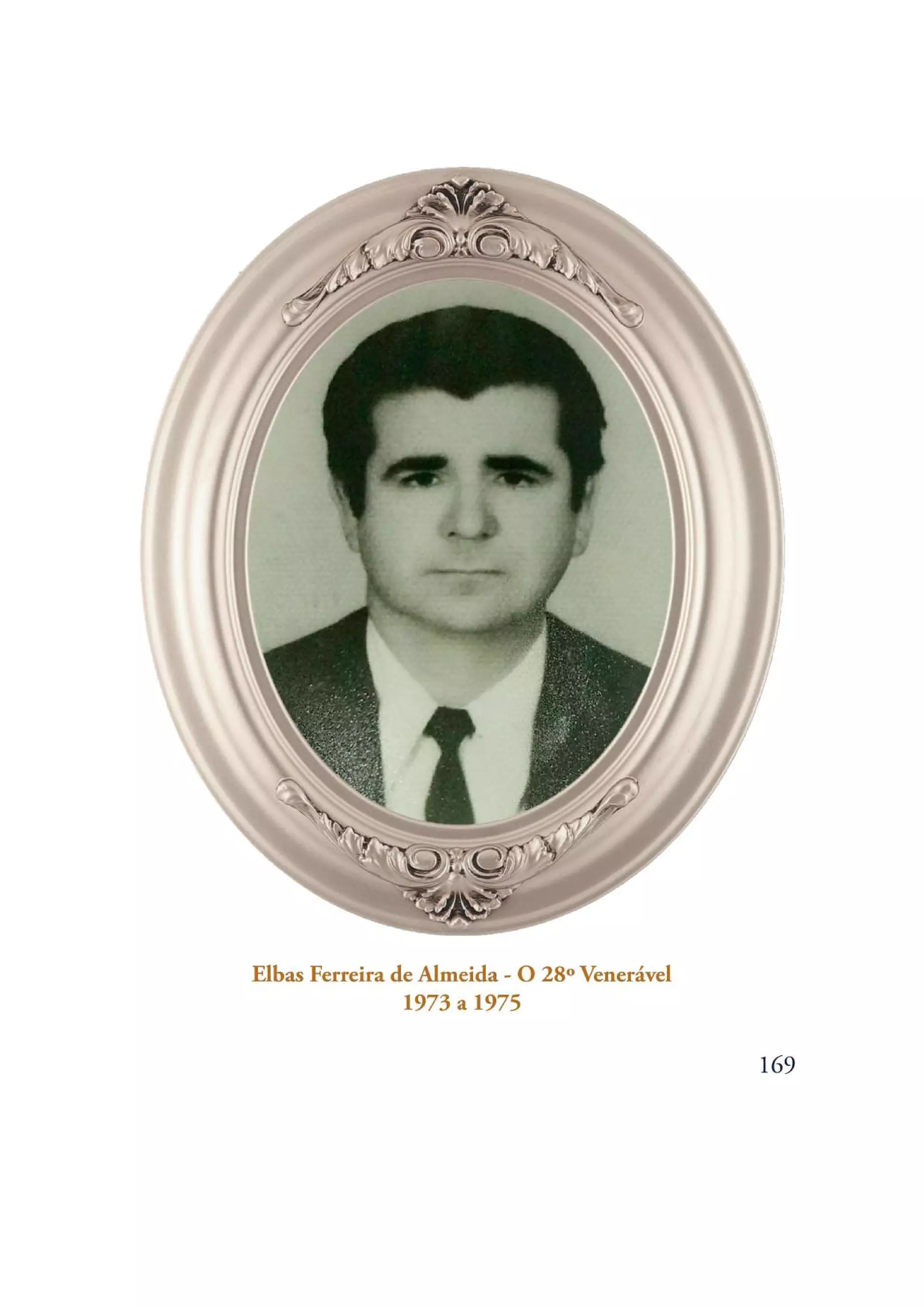 História da Maçonaria em Uberaba.pdf