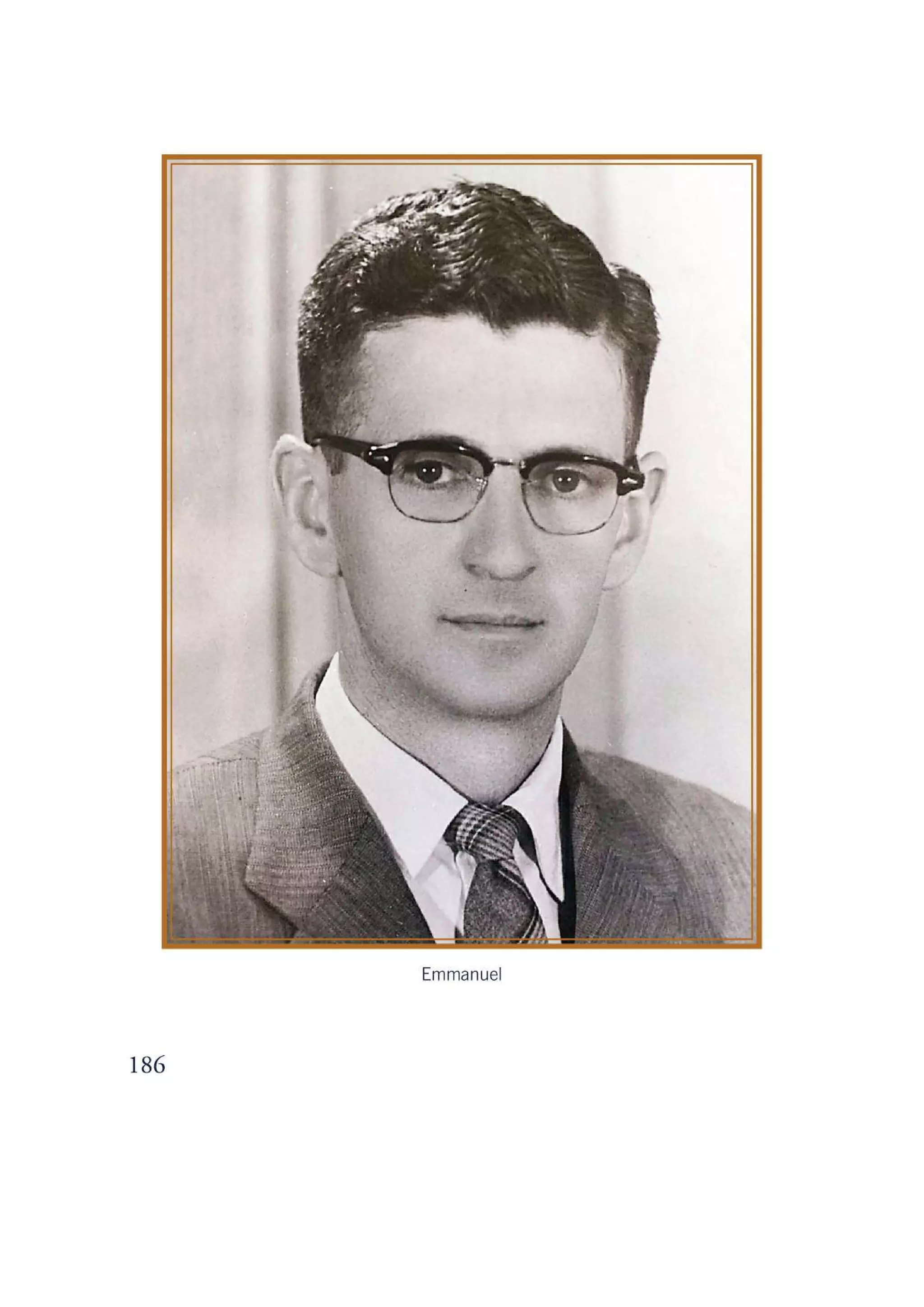 História da Maçonaria em Uberaba.pdf