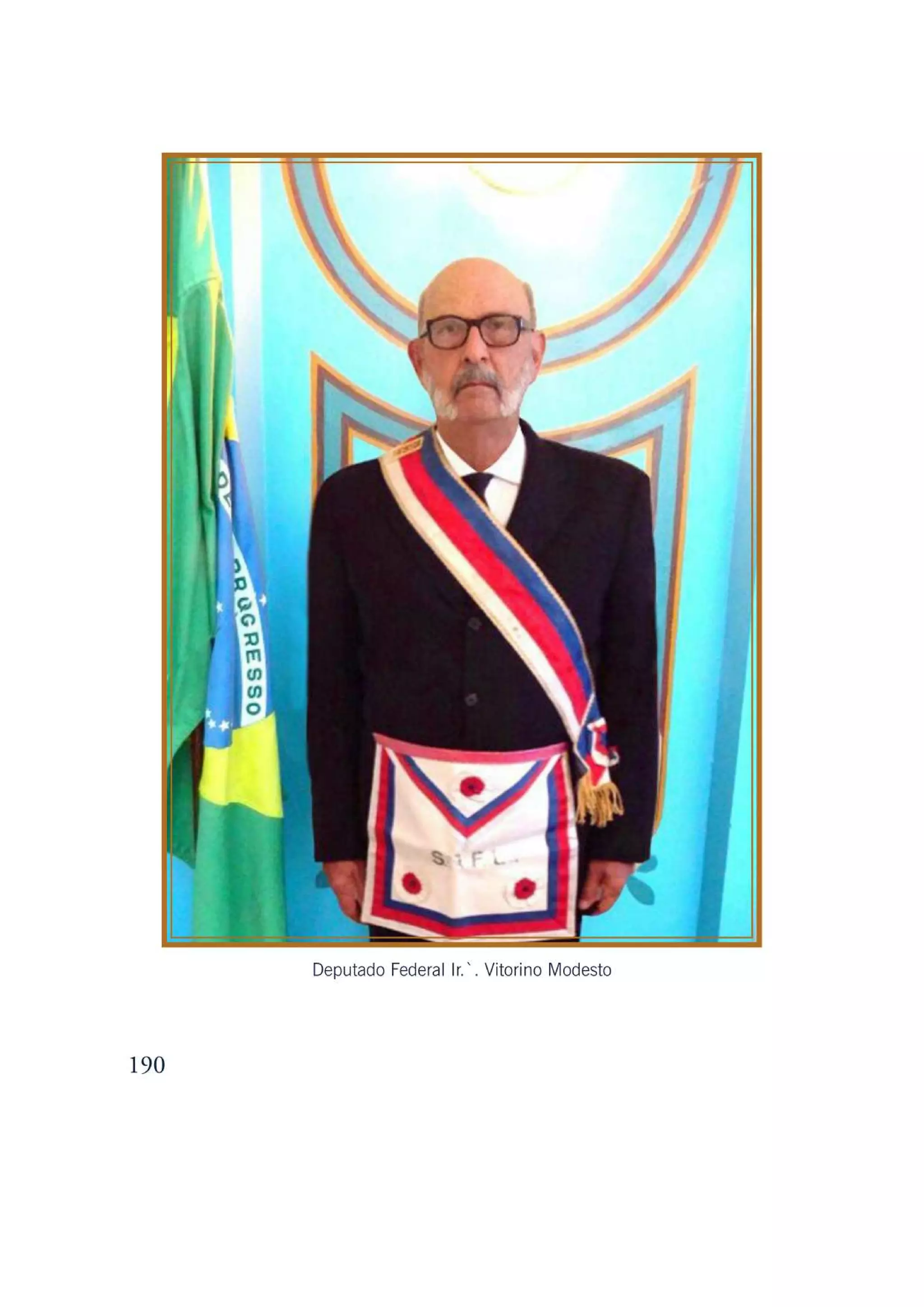 História da Maçonaria em Uberaba.pdf