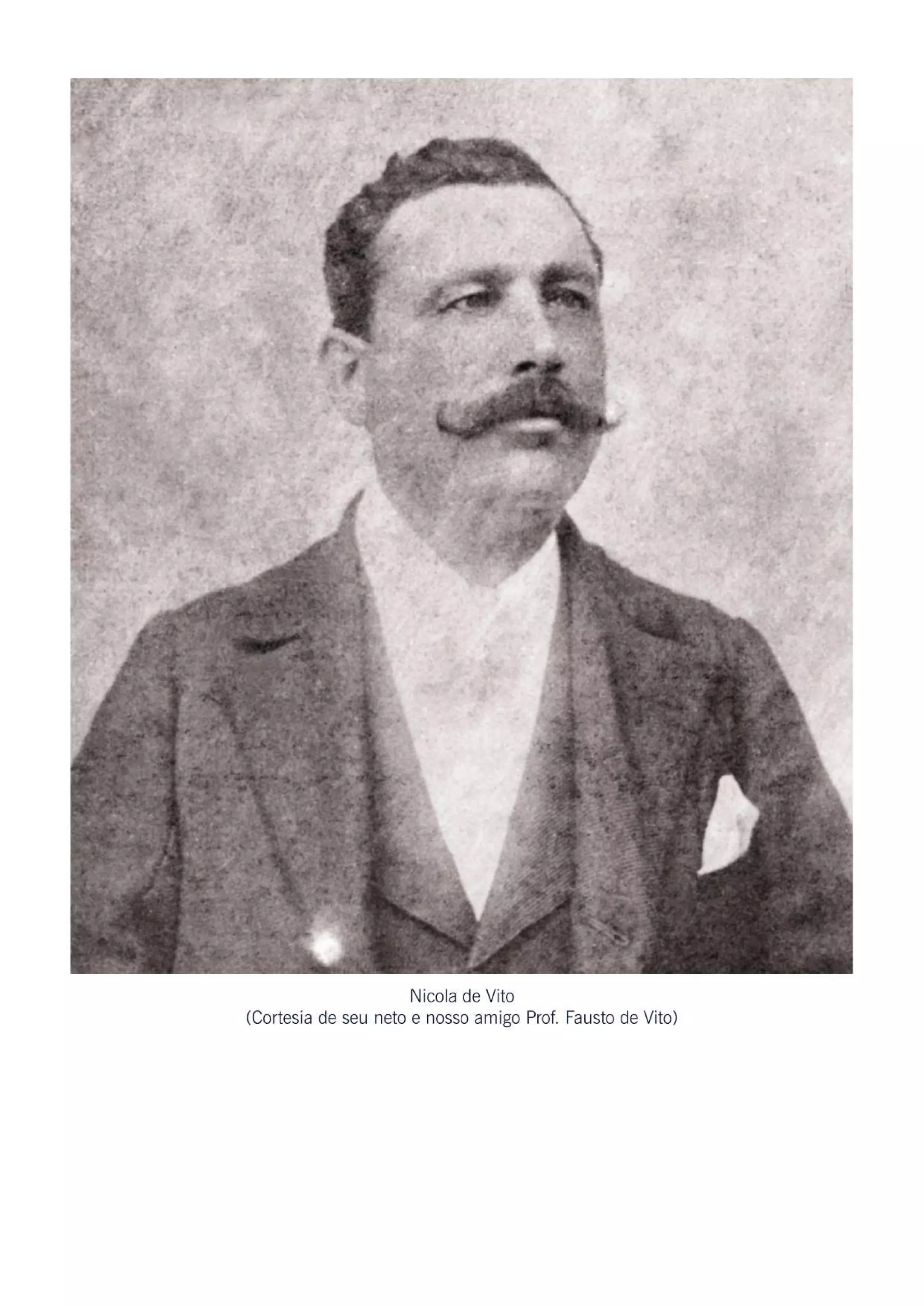 História da Maçonaria em Uberaba.pdf