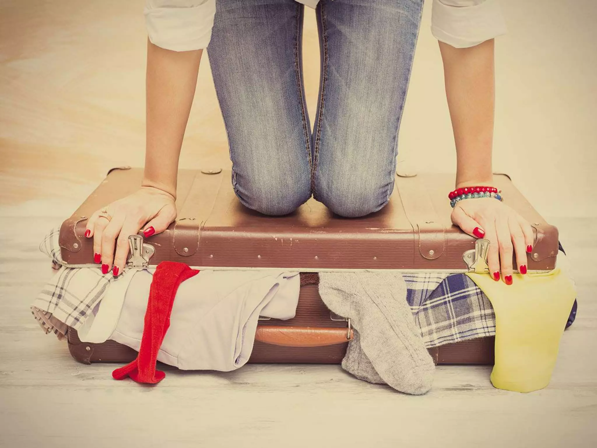 Constructing and revising a web development textbook