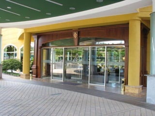 Hotel Flamingo Casino, Main Entrance 2