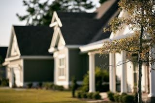 The duties and responsibilities of an HOA board