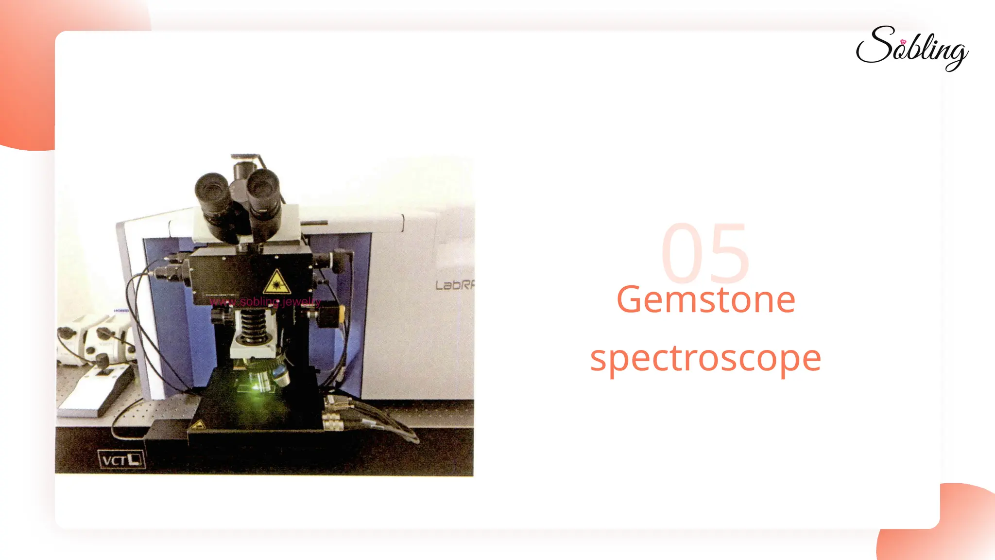 05
Gemstone
spectroscope
 