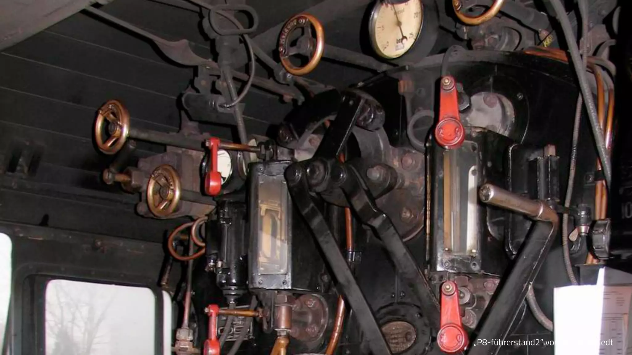 „P8-führerstand2“ von Bernd Untiedt
 