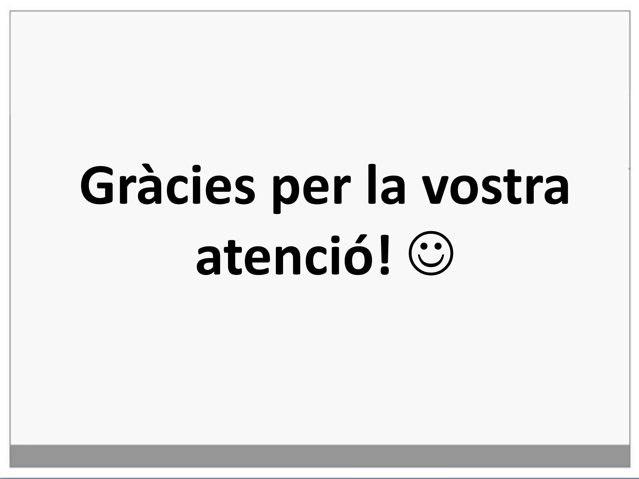 Els professors han de construir una identitat digital? Per què?Actualment, creiem convenient que els mestres tinguin una identitat digital per la següent raó:		- Noves formes d’interacció i  comunicació entre docents i alumnes (p. e.: a través del moodle).