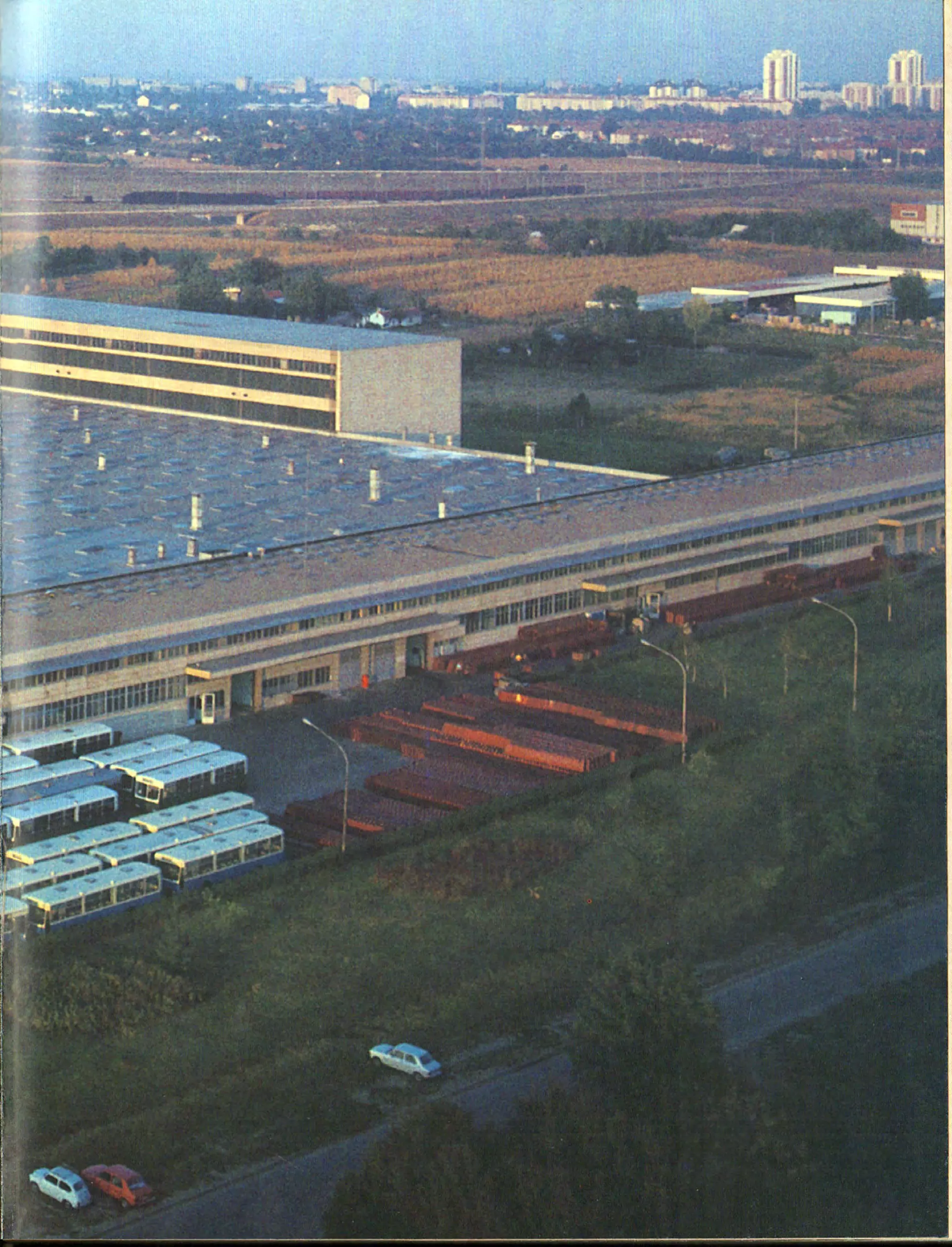 Монографија "Икарус - Икарбус: 1923-1998"