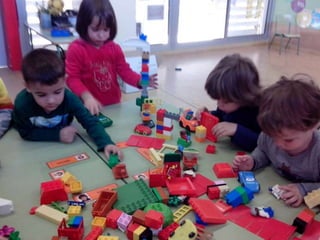 Imaginem i construim