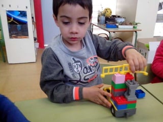 Imaginem i construim
