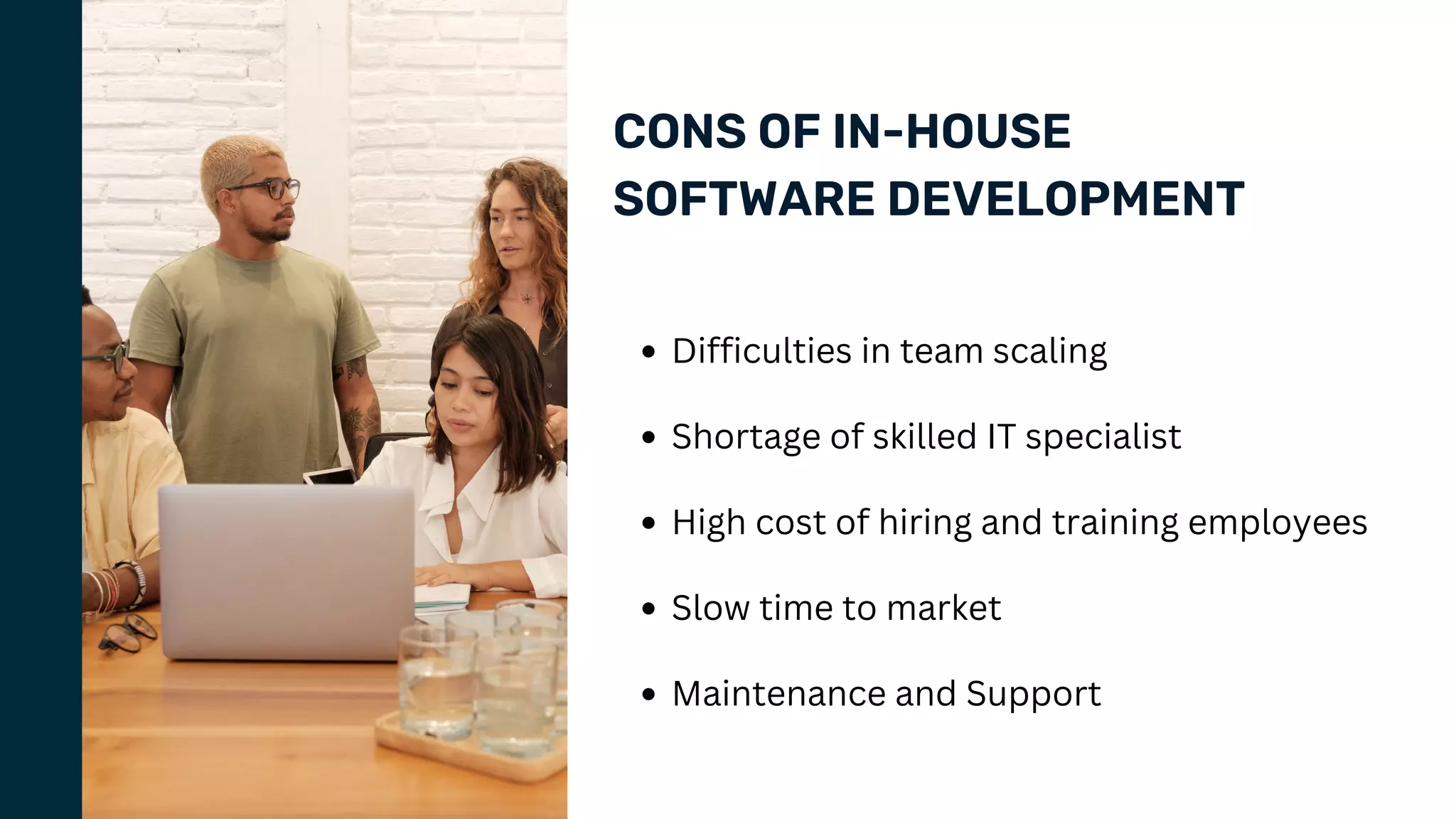 In-house vs. Outsourcing Software Development.pdf