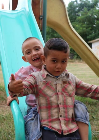 70 Mainstreaming Inclusive Education: Sharing Good Practices
 