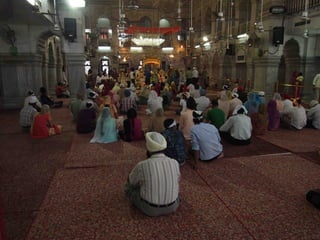 Delhi tempio sikh sala
 