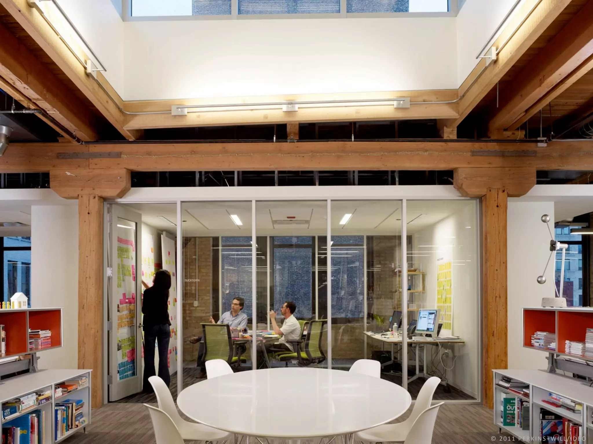 © 	
   2 0 1 1 	
   P E R K I N S + W I L L / I D E O
 