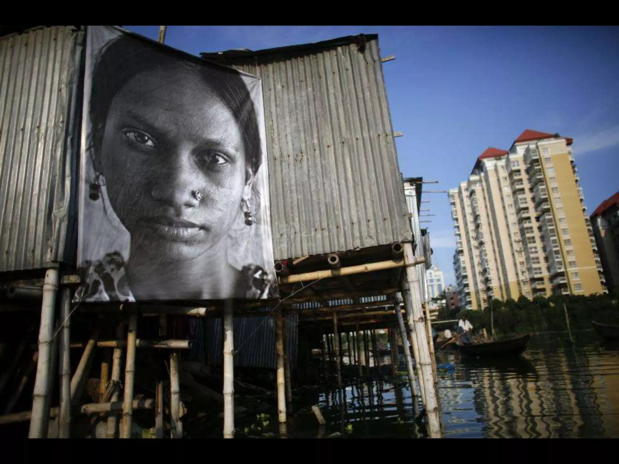 Inside Out Art Project, by French Artist Jr | PPSX