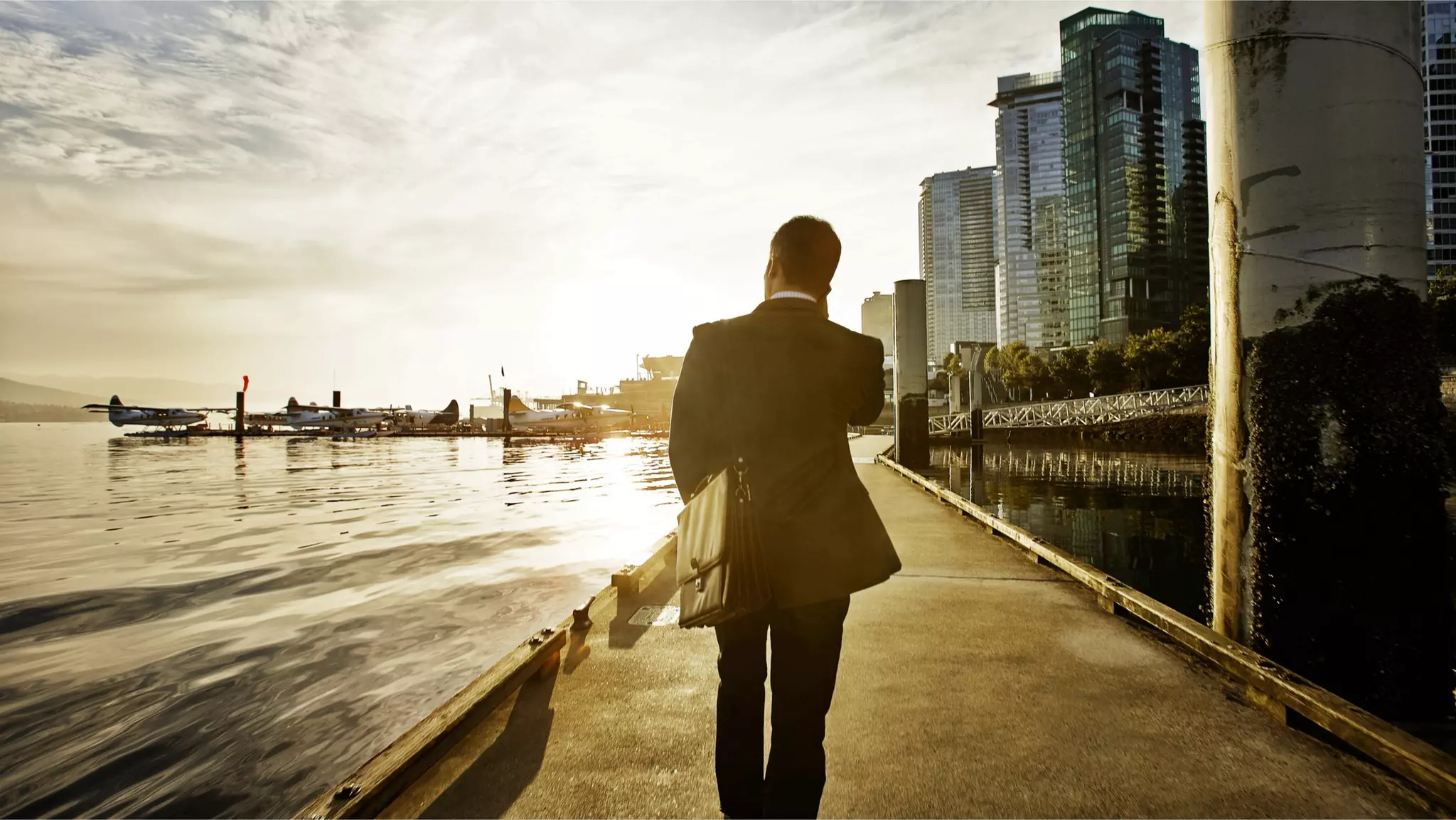 © 2013 Cisco and/or its affiliates. All rights reserved.

Cisco Confidential

32

 