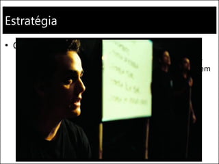 Estratégia
• O conceito de estratégia...
– em grego stratēgía, em latim “estrategi”, em francês
stratégie, em inglês strategy, em alemão strategie, em
italiano strategia, em espanhol estrategia
 