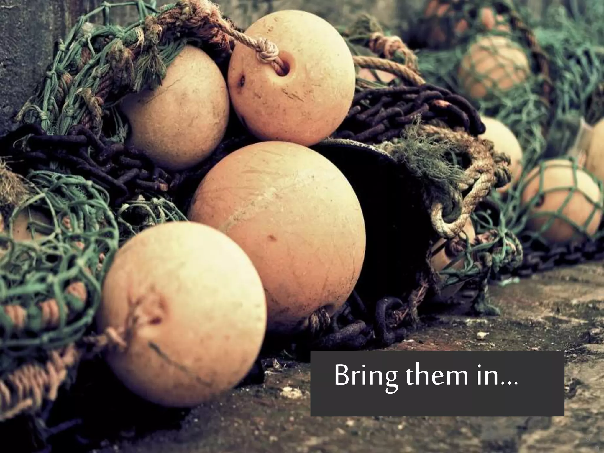 UED BRAND & MARKETING 9
Bring them in…
9
 