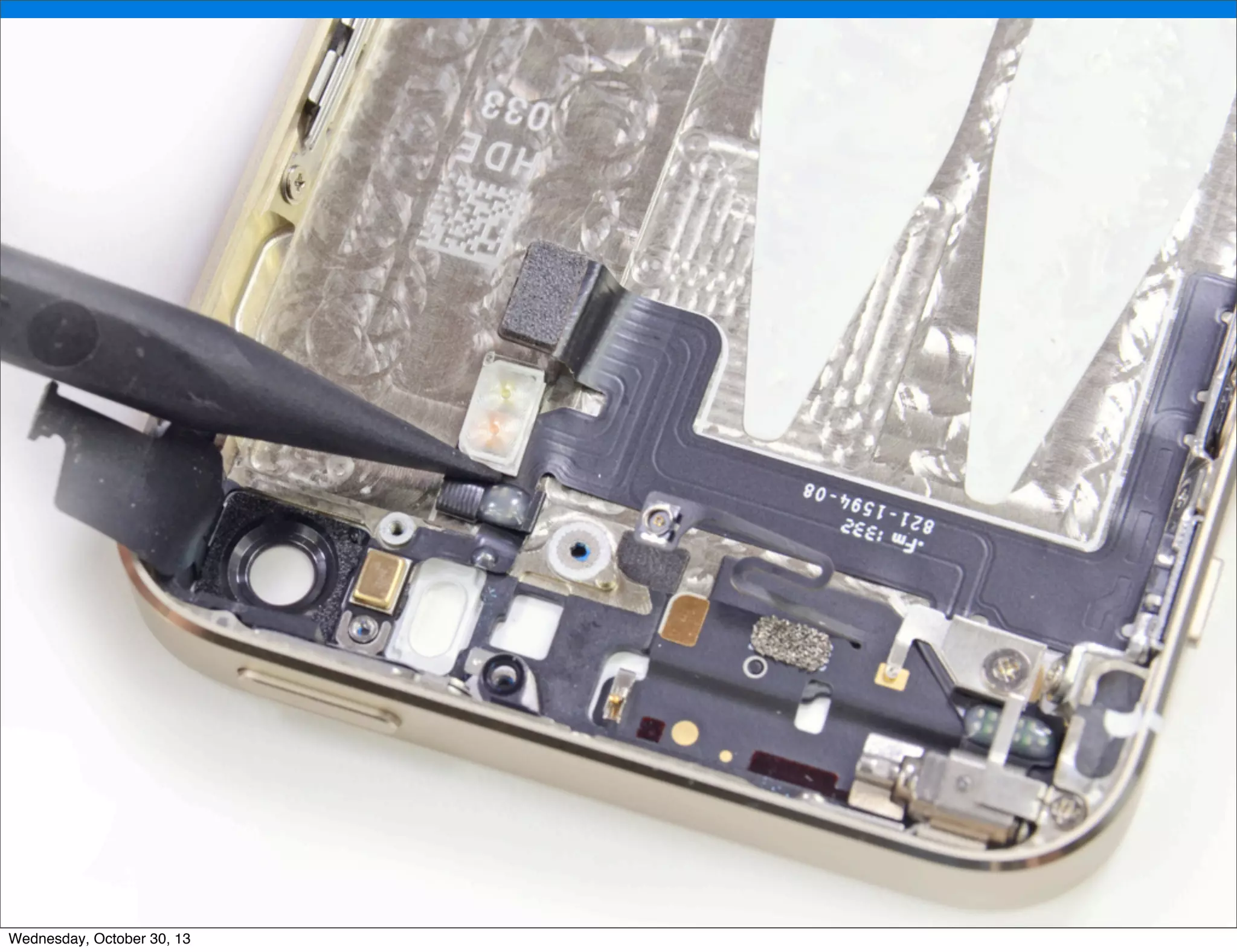 v

v
Wednesday, October 30, 13

Visit iﬁxit.com for thousands of repair manuals.

 