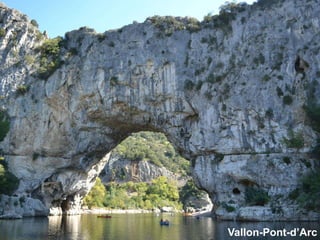 Vallon-Pont-d’Arc
 