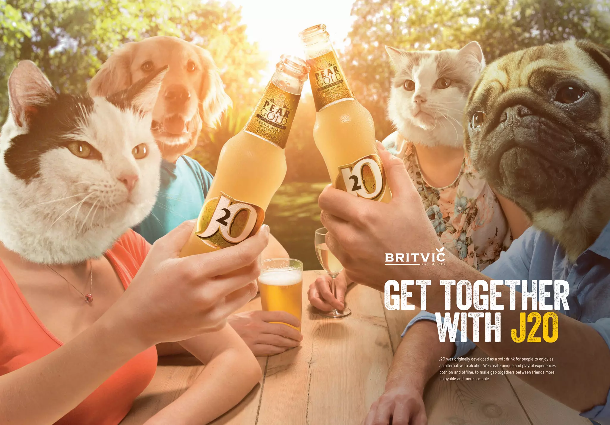 J2O was originally developed as a soft drink for people to enjoy as
an alternative to alcohol. We create unique and playful experiences,
both on and offline, to make get-togethers between friends more
enjoyable and more sociable.
GET TOGETHER
WITH J2O
 