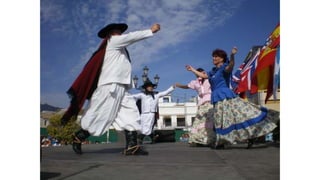 Isas mailen, himno nacional