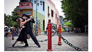 Isas mailen, himno nacional