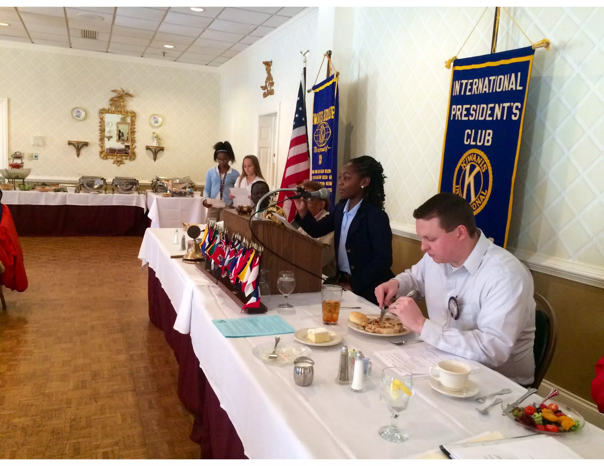 Isenberg k kids presentation at salisbury kiwanis luncheon april 8, 2016