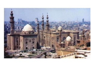 Had been a Christian church until caliph al-Walid I, demolished and used the material 