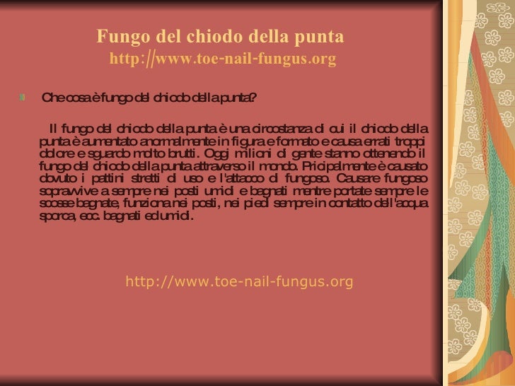 Il fungo di fotografia di unghie firma il trattamento