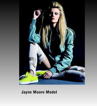 Jayne Moore Model

 