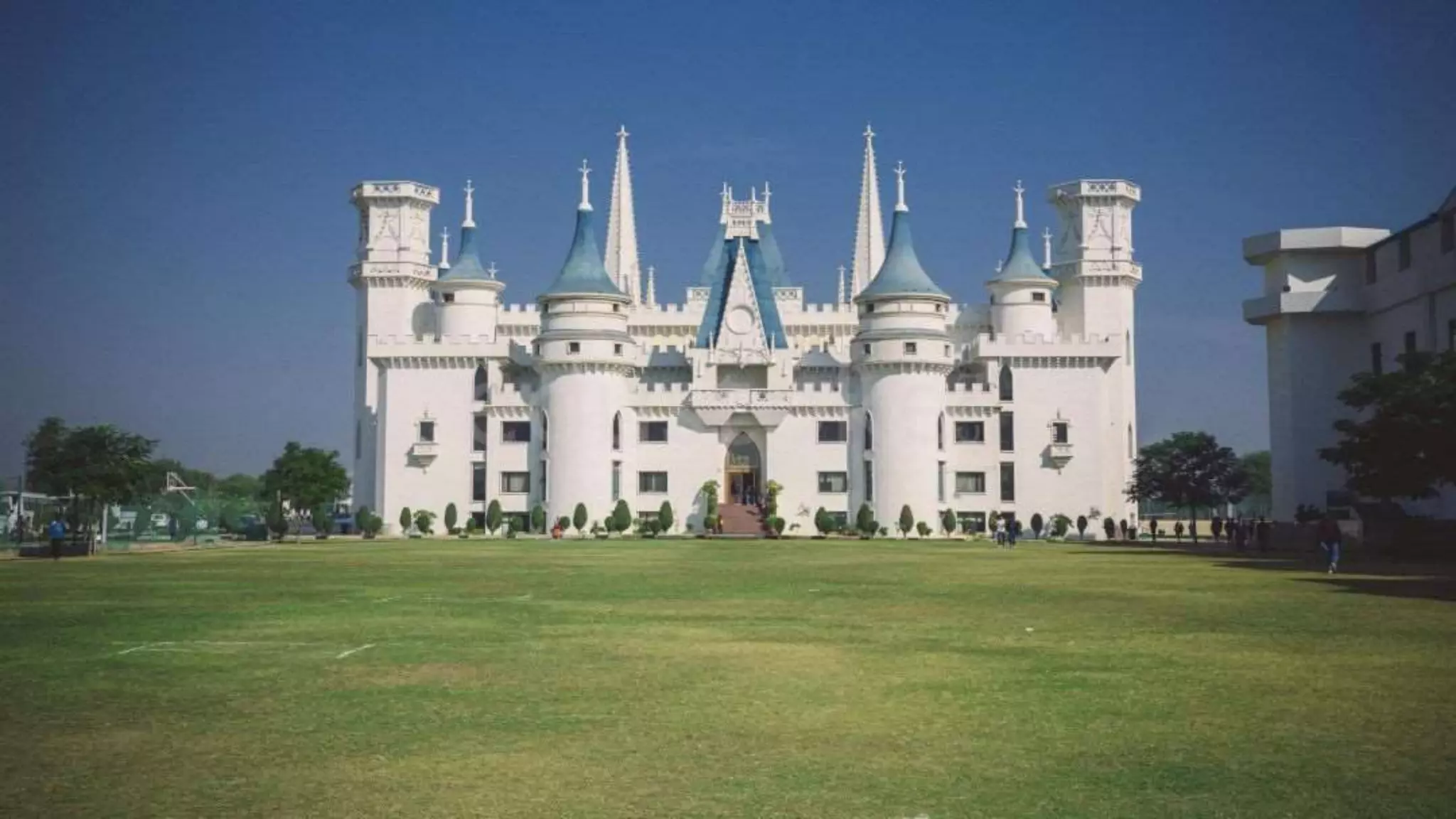 Jayshree Periwal Internatioal School