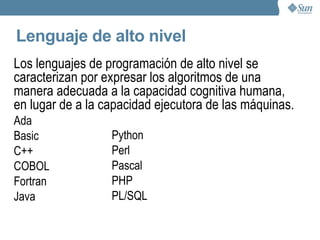 ¿O sea que un programador escribe secuencias de unos y ceros durante 8 horas diarias? Aunque eso haría más sencillo responder a muchas incógnitas sobre los programadores, no. Existen lo que se conocen como “lenguajes de programación”, que básicamente son instrucciones de alto nivel que luego son traducidas a código de máquina. 