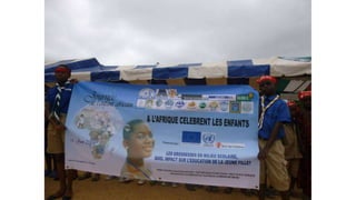 Les jeunes ivoiriens défilent pour la journée de l'enfant africain