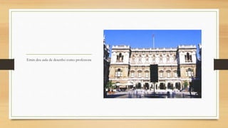 Emin deu aula de desenho como professora
 