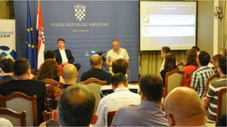 Online community interested in informatization of public services advised
government’s key opinion makers.

 