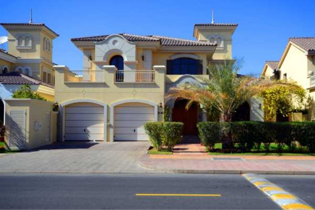 Dubai Villa for Sale, 3 BHK, 3347 sqft, Good Investors Deal 3 BR Villa