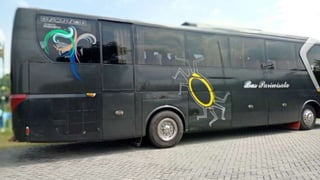 E n t e r t i t l e
WENBENYANGSHI
01 02 03 04
Enter title
Click here to add content of the
text，and briefly explain your
point of view
Enter title
Click here to add content of the
text，and briefly explain your
point of view
Enter title
Click here to add content of the
text，and briefly explain your
point of view
Enter title
Click here to add content of the
text，and briefly explain your
point of view
 