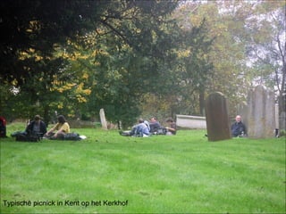 Typische picnick in Kent op het Kerkhof
 