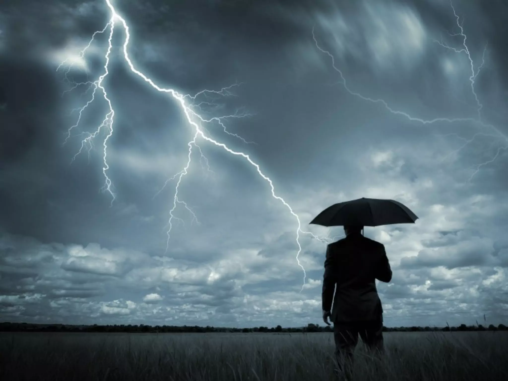 I keep my life
                     organized using
                     Toodledo.
It’s a web based approach
worth taking a look at.
Your organization system is a tool not a project.
Try and keep it simple. Use the tools that work
best for you.
 